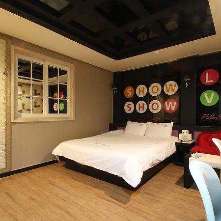 Show Hotel Пусан Екстериор снимка