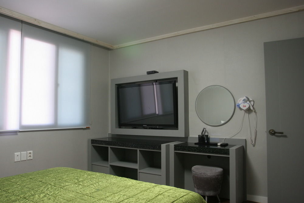 Show Hotel Пусан Екстериор снимка