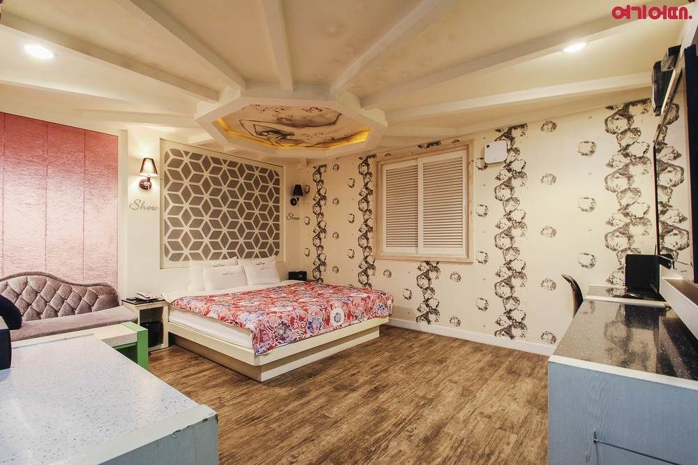 Show Hotel Пусан Екстериор снимка