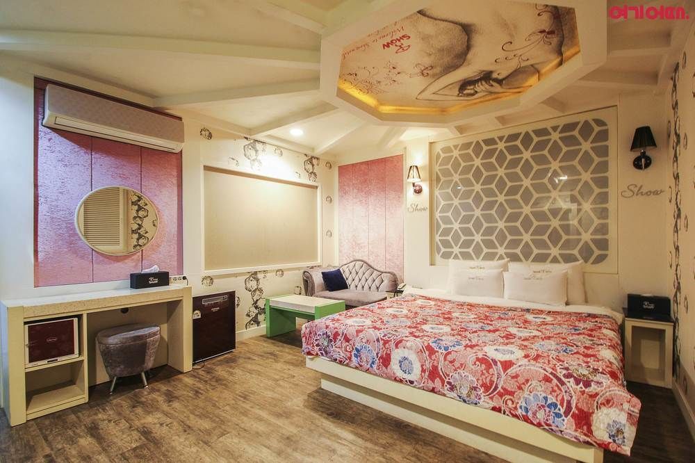 Show Hotel Пусан Екстериор снимка