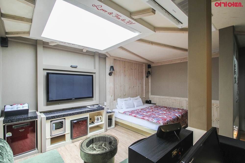 Show Hotel Пусан Екстериор снимка